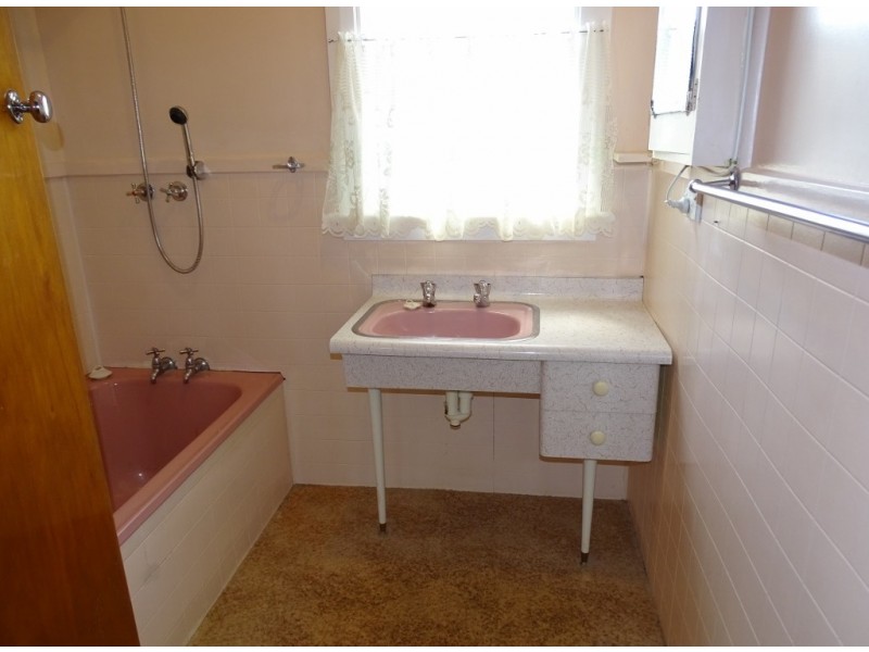 143 Main Street, Ulverstone TAS 7315