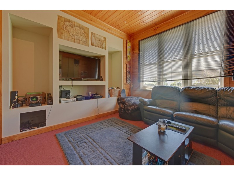 114 Leven Street, Ulverstone TAS 7315