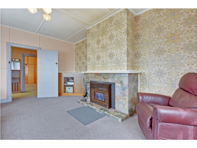 14 Amherst Street, West Ulverstone TAS 7315