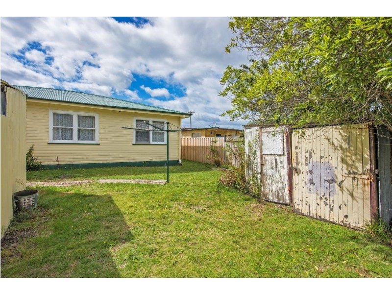 14 Amherst Street, West Ulverstone TAS 7315