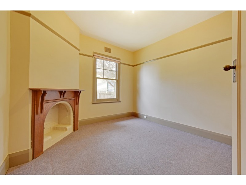 25 Queen Street, West Ulverstone TAS 7315