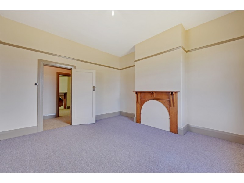 25 Queen Street, West Ulverstone TAS 7315