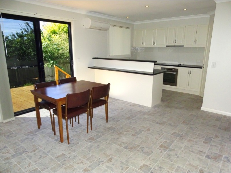 2 Rowland Avenue, Ulverstone TAS 7315