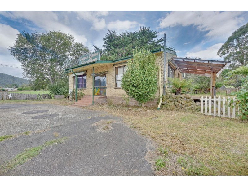 953 Gunns Plains Road, Gunns Plains TAS 7315