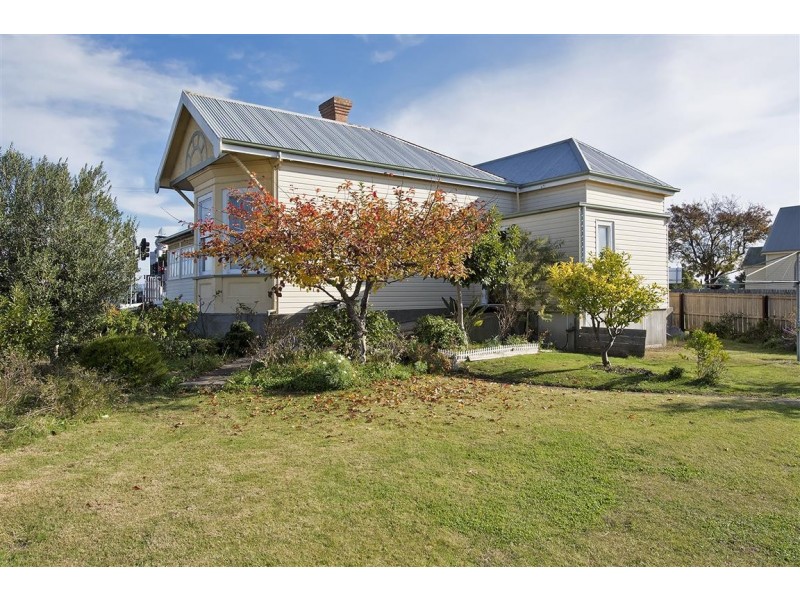 61 Main Street, Ulverstone TAS 7315