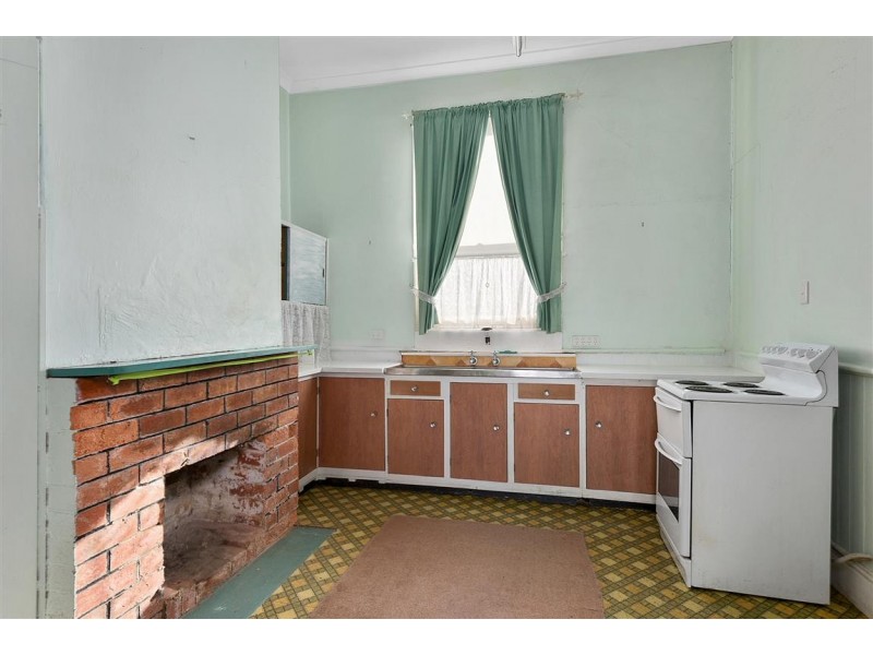 61 Main Street, Ulverstone TAS 7315