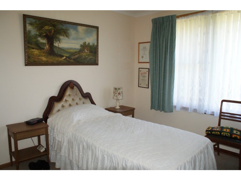 2/25 Amherst Street, West Ulverstone TAS 7315