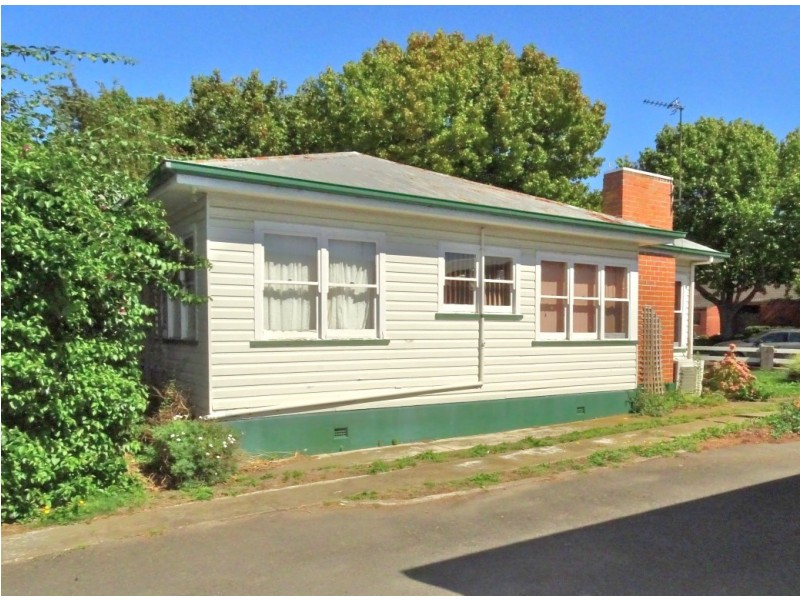 19 Victoria Street, Ulverstone TAS 7315