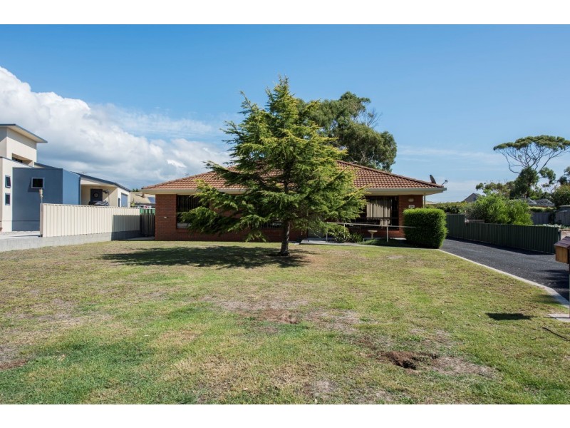 104 Esplanade, Turners Beach TAS 7315