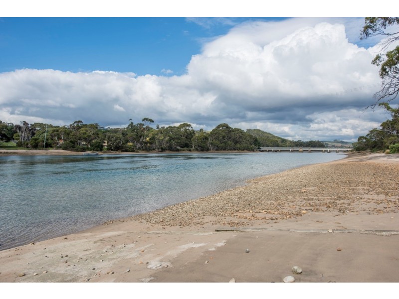 104 Esplanade, Turners Beach TAS 7315