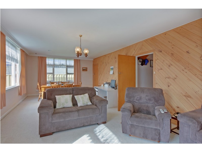 54a Main Road, Penguin TAS 7316