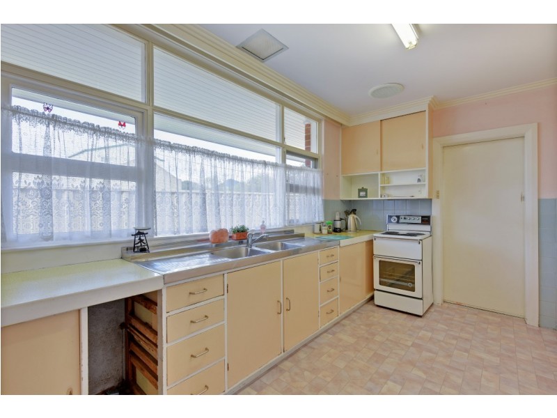 54a Main Road, Penguin TAS 7316