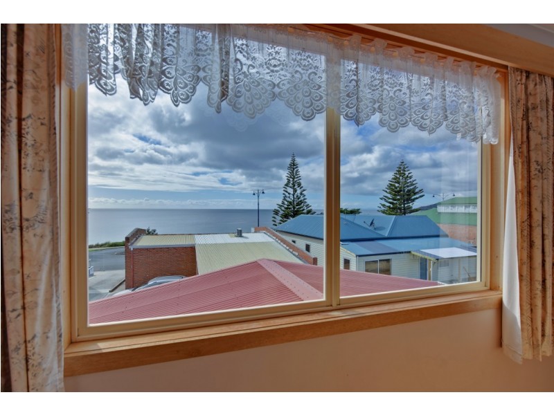 54a Main Road, Penguin TAS 7316