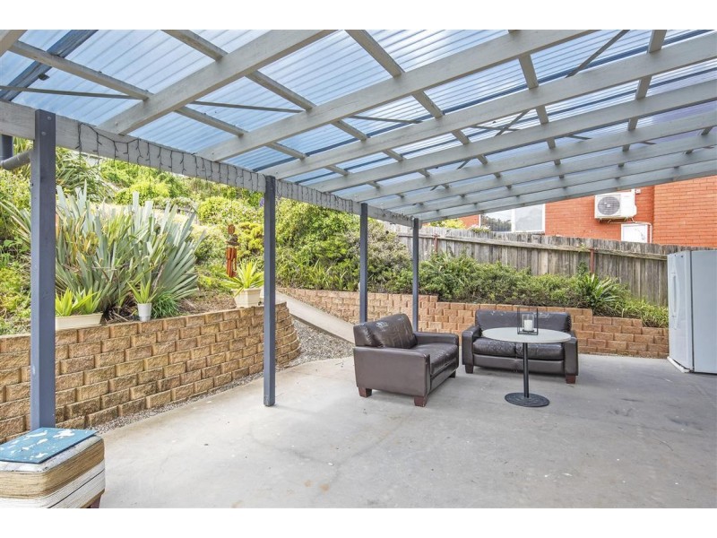 38 River Road, West Ulverstone TAS 7315