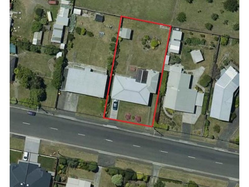 105 South Road, Penguin TAS 7316