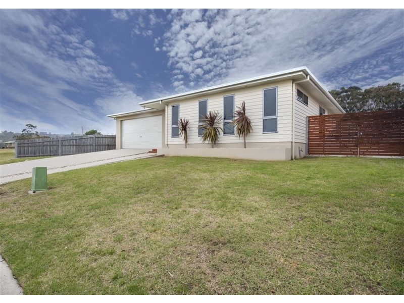 11 Arcadia Avenue, Turners Beach TAS 7315