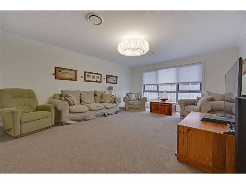 11 Arcadia Avenue, Turners Beach TAS 7315
