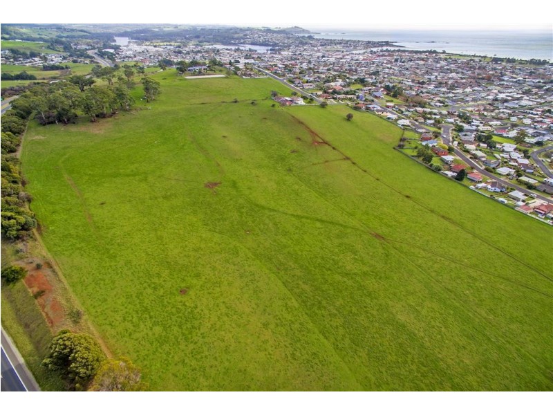 . Trevor Street, Ulverstone TAS 7315