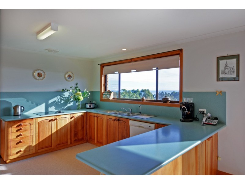 16 Merinda Drive, Ulverstone TAS 7315