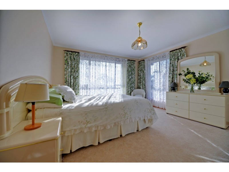 16 Merinda Drive, Ulverstone TAS 7315
