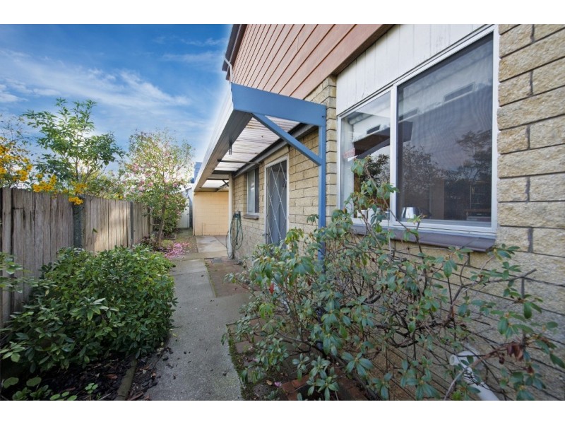 Unit 5/ 65 Queen Street, West Ulverstone TAS 7315