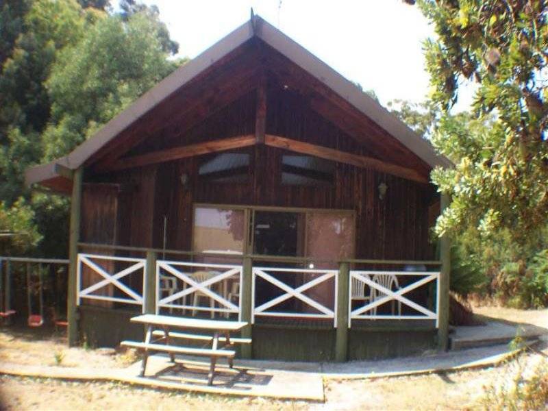 13 Kenelm Avenue, Sisters Beach TAS 7321