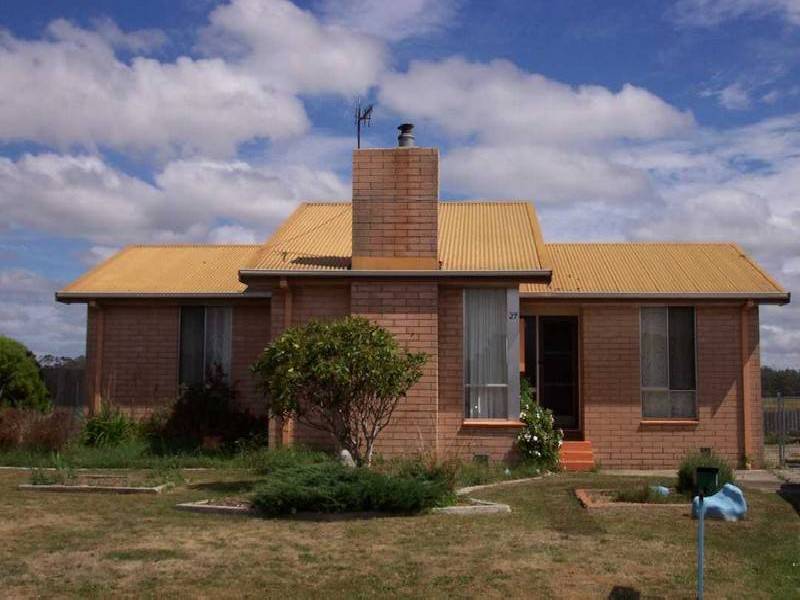 27 Martin Street, Wynyard TAS 7325