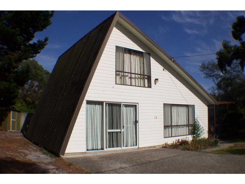 4 Stockdale Avenue, Sisters Beach TAS 7321