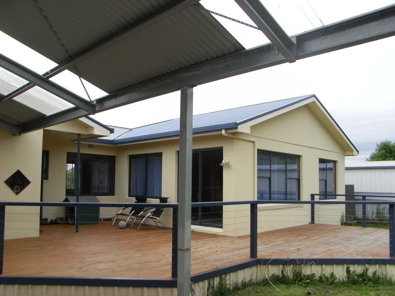 74 Saunders Street, Wynyard TAS 7325