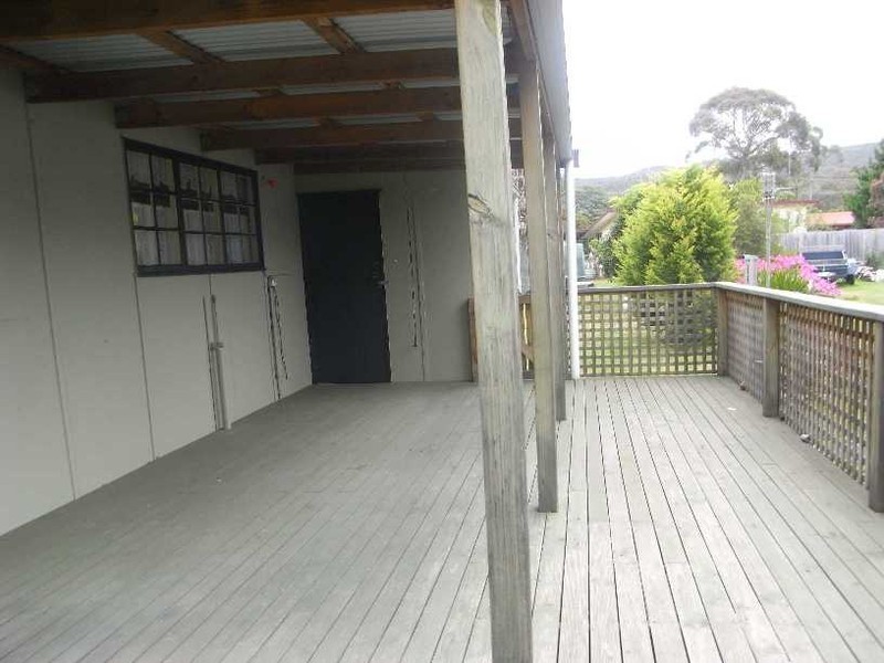 2 Cumming Street, Sisters Beach TAS 7321