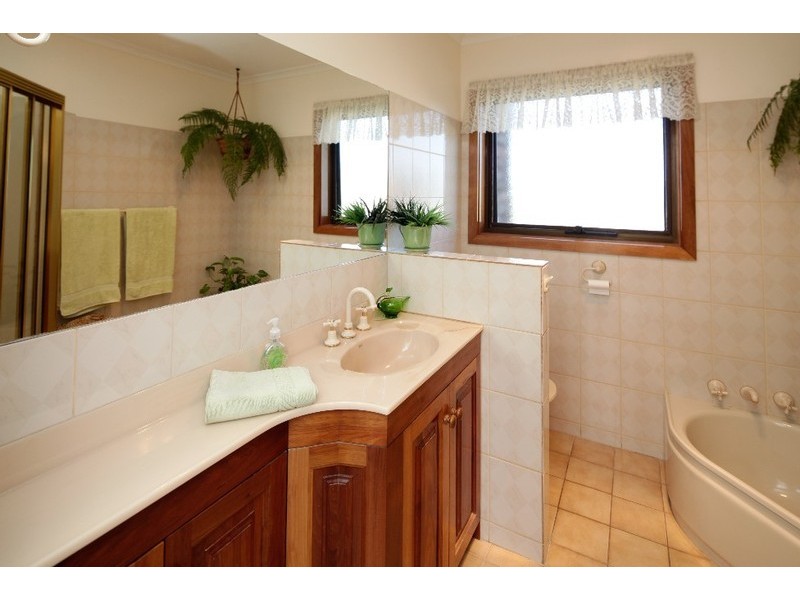34 Old Bass Highway, Wynyard TAS 7325
