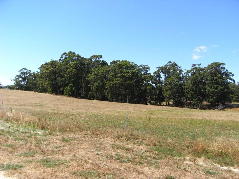 . Lennah Drive, Wynyard TAS 7325