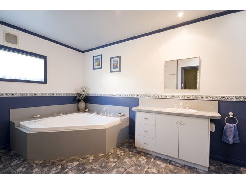 446 Murchison Highway, Somerset TAS 7322