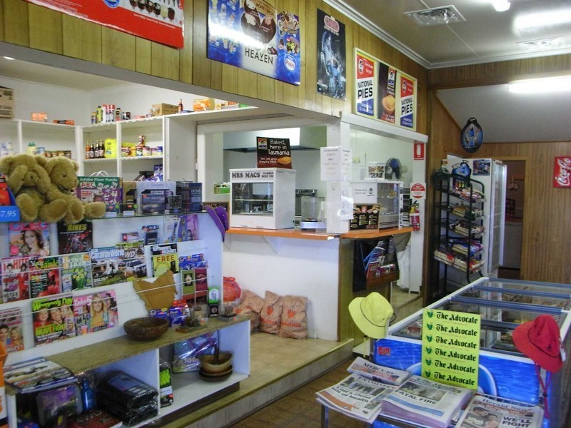 17382 Bass Highway, Boat Harbour TAS 7321