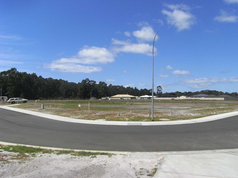 . Inglis Park Estate, Wynyard TAS 7325