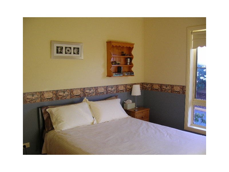 1 Boston Ave, Cooee TAS 7320