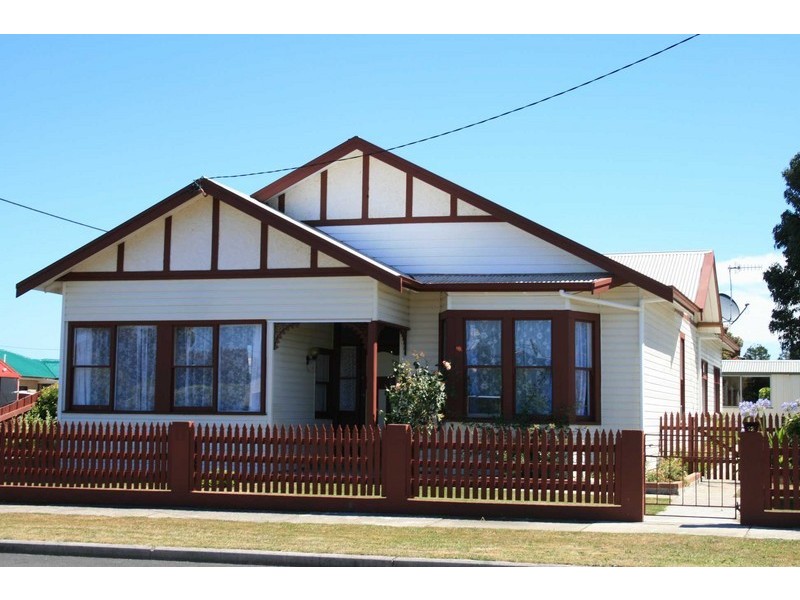 12 Jackson Street, Wynyard TAS 7325