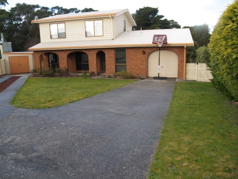 5 Hales Court, Wynyard TAS 7325