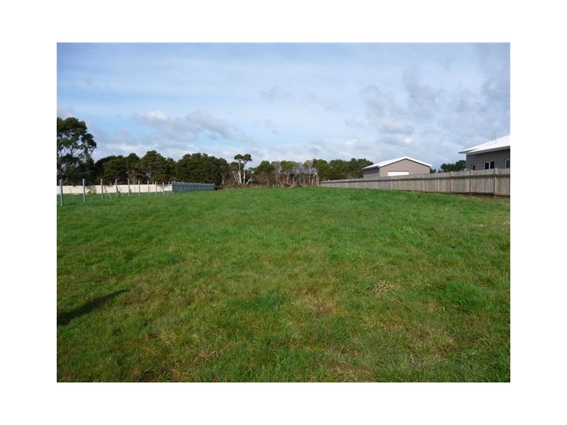 11 Sandy Crescent, Wynyard TAS 7325