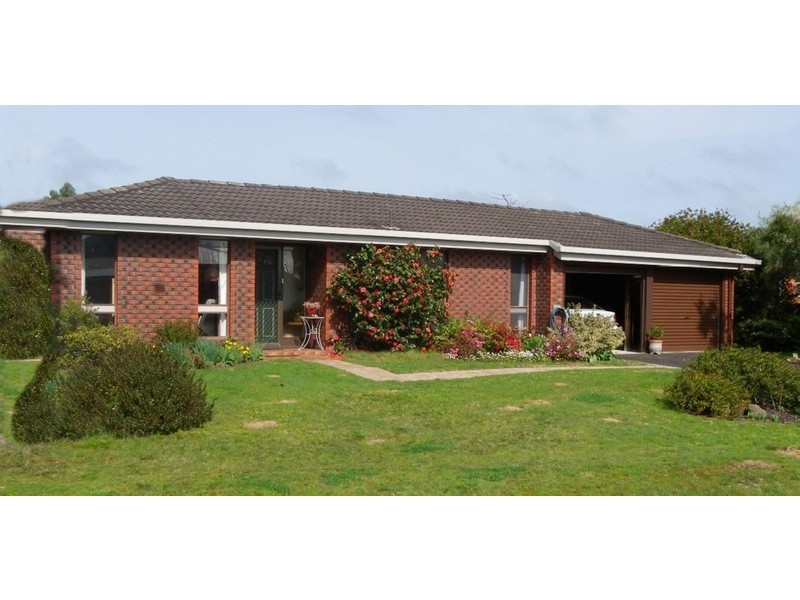 12 Grace Avenue, Wynyard TAS 7325