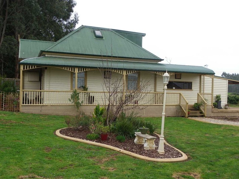 16784 Bass Highway, Wynyard TAS 7325