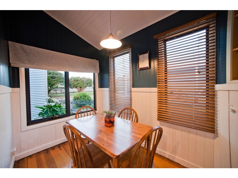 27 Old Bass Highway, Wynyard TAS 7325