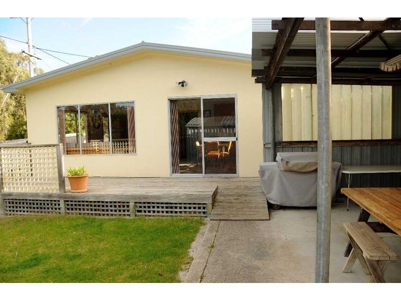 1 Cumming Street, Sisters Beach TAS 7321
