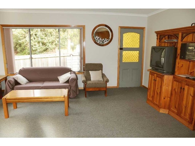 1 Cumming Street, Sisters Beach TAS 7321