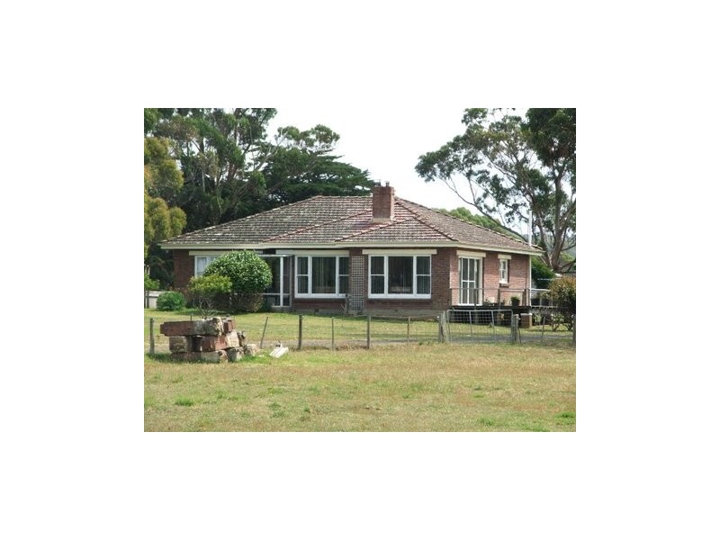 187 Old Bass Highway, Wynyard TAS 7325