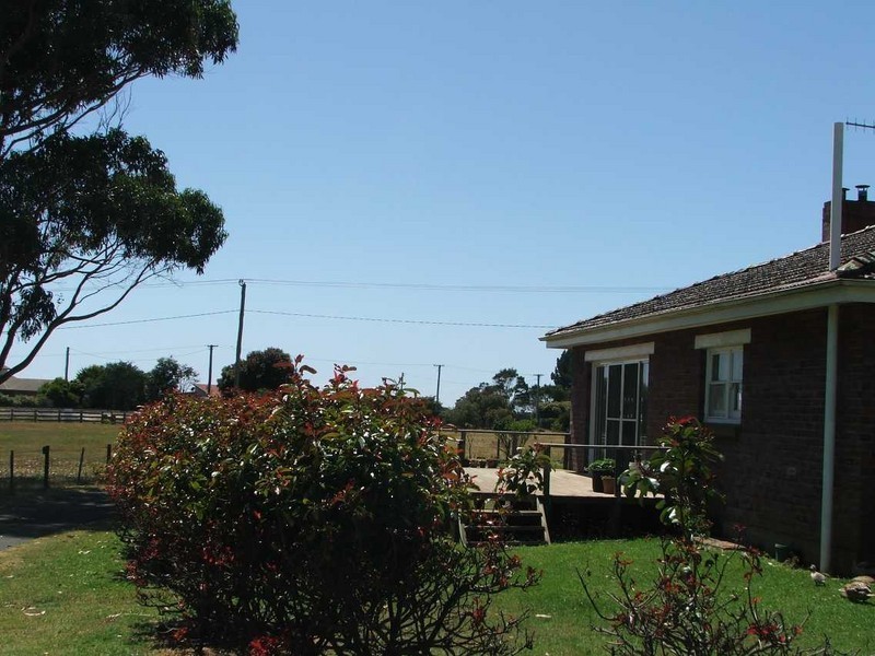 187 Old Bass Highway, Wynyard TAS 7325