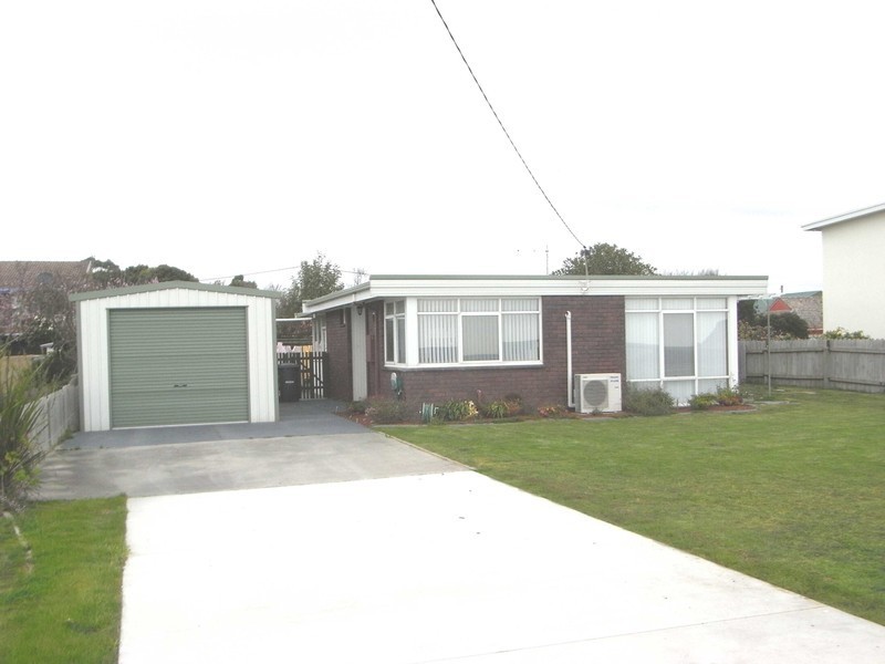 119 Old Bass HIghway, Wynyard TAS 7325