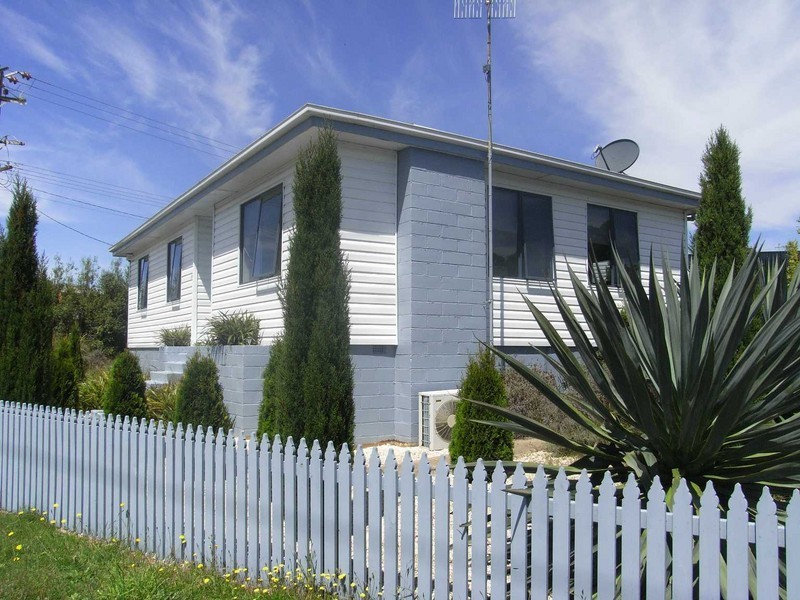 66 Simpson Street, Somerset TAS 7322
