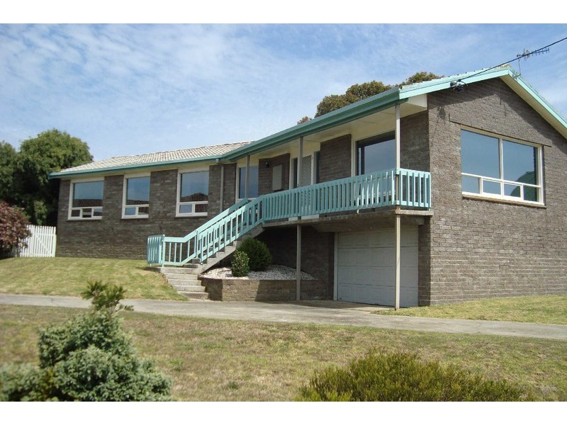 60 Walker Street, Wynyard TAS 7325