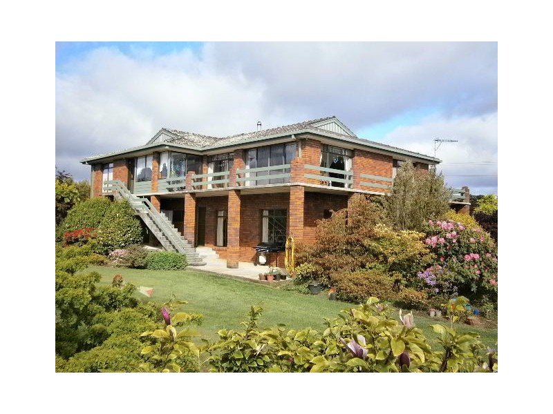 339 Murchison Highway, Somerset TAS 7322